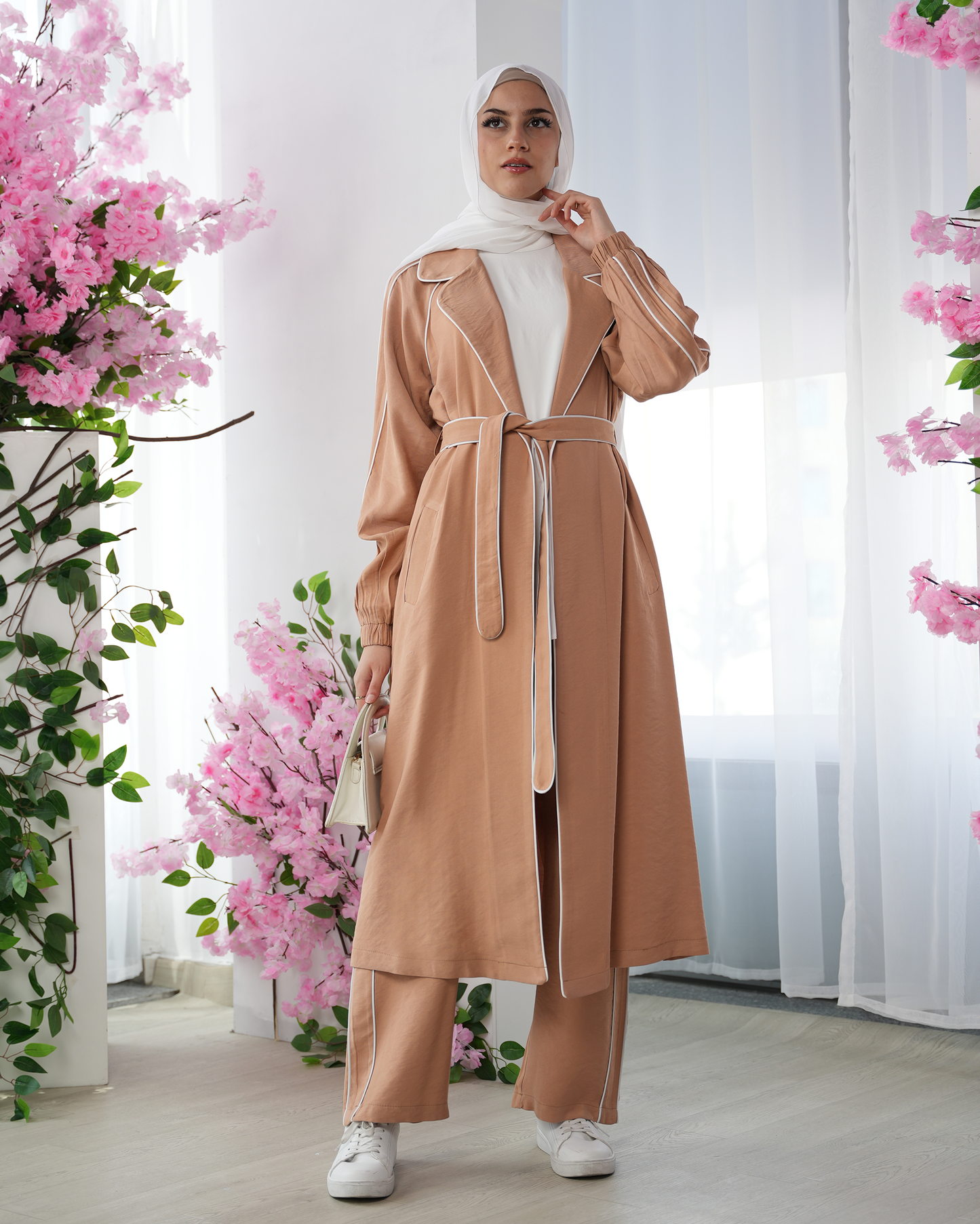 Elegant Three-Piece Set - 7800