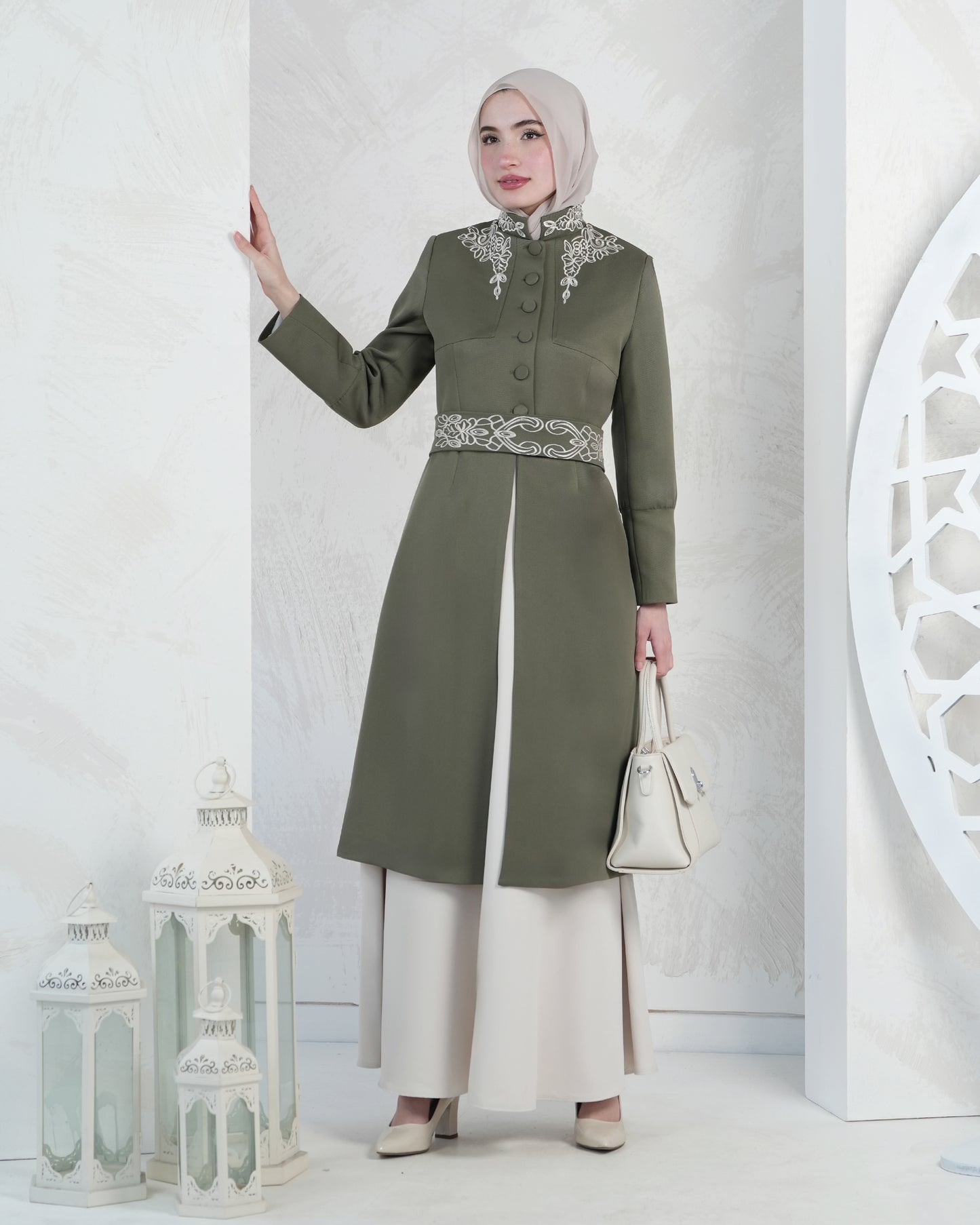 Embroidered Modest Two-Piece Set:10850