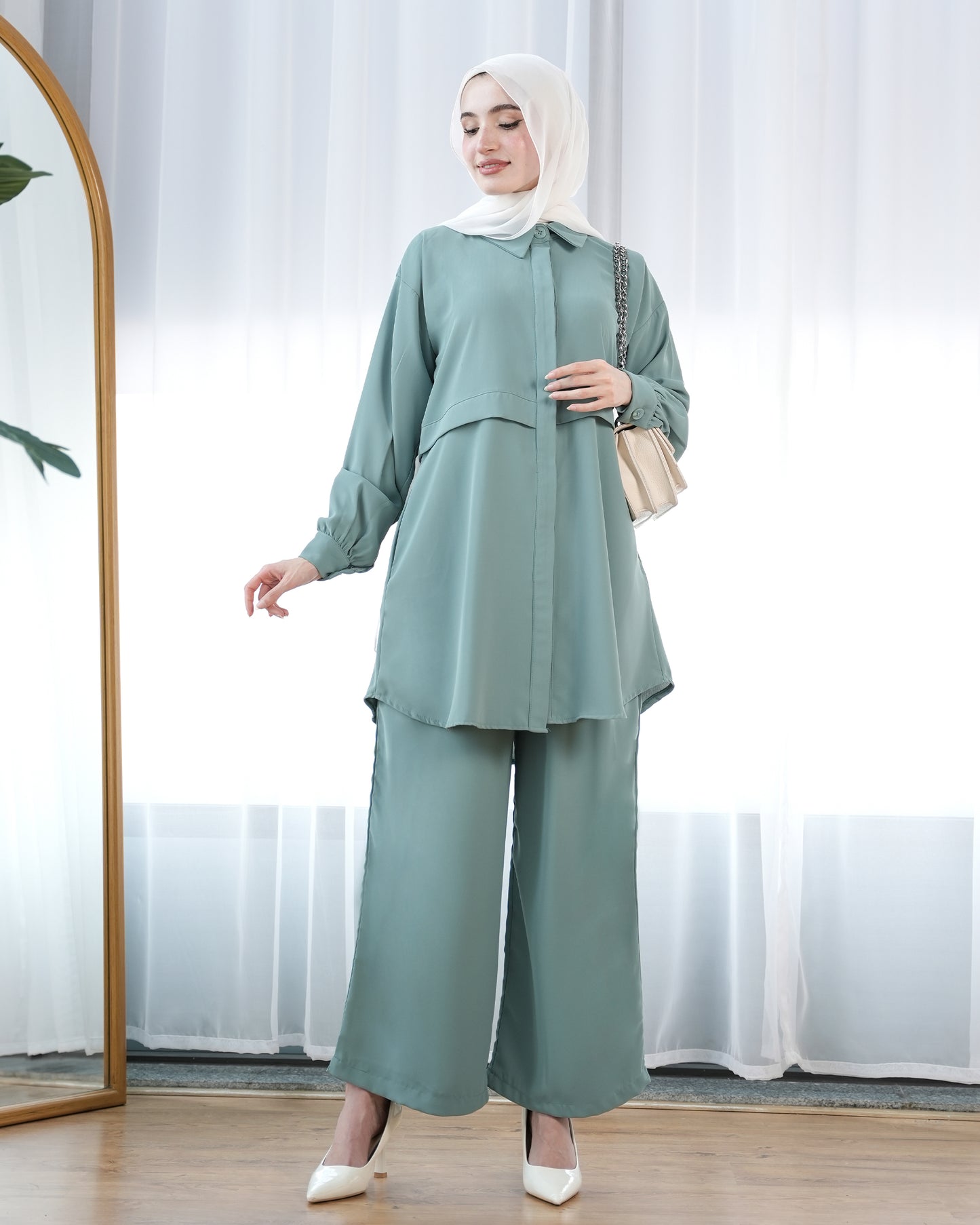 AVIT Modest Set - 9260