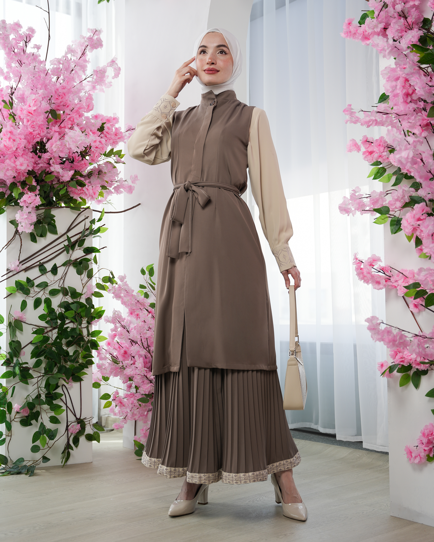 Stylish Two-Piece Ensemble - 8130