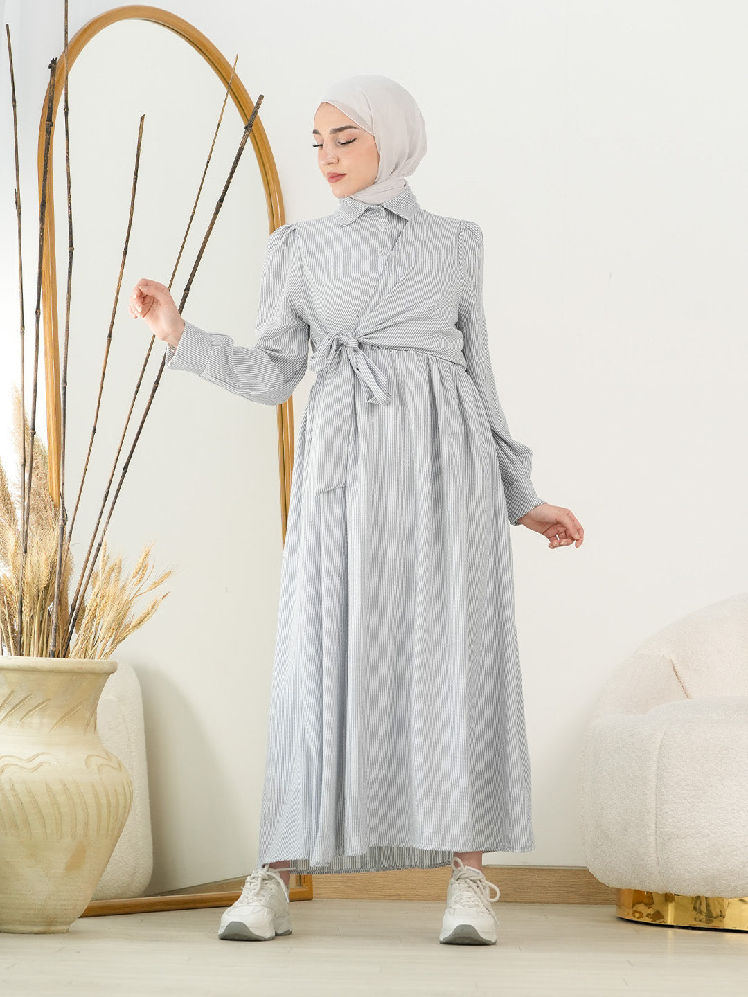 Stunningn dress - 9170