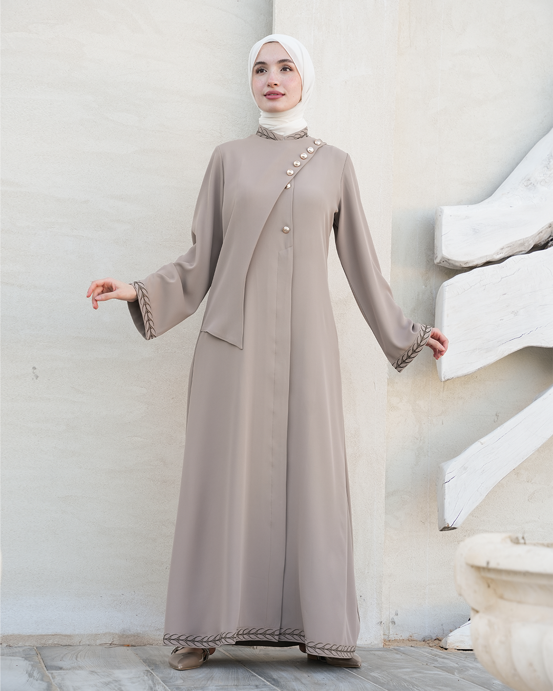 Elevate Your Style with our Elegant Jilbab 3890
