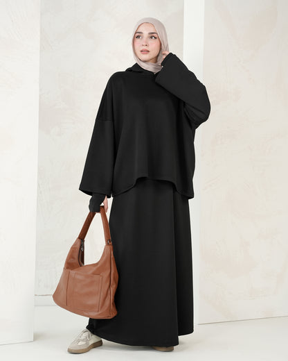 If you’re looking for modest and chic Ramadan wear or a comfortable and elegant outfit for iftar gatherings, this set is your perfect choice