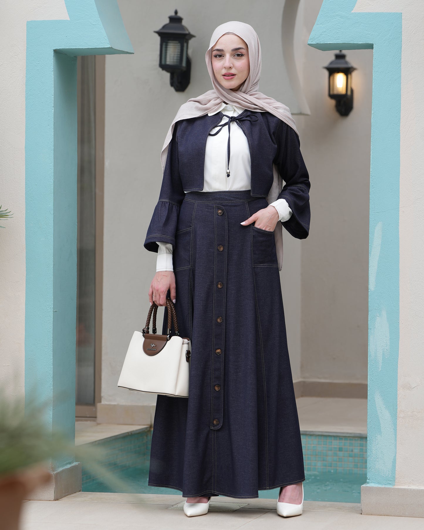 Elegant Dress Set – Refined Design with a Modern Touch:10890