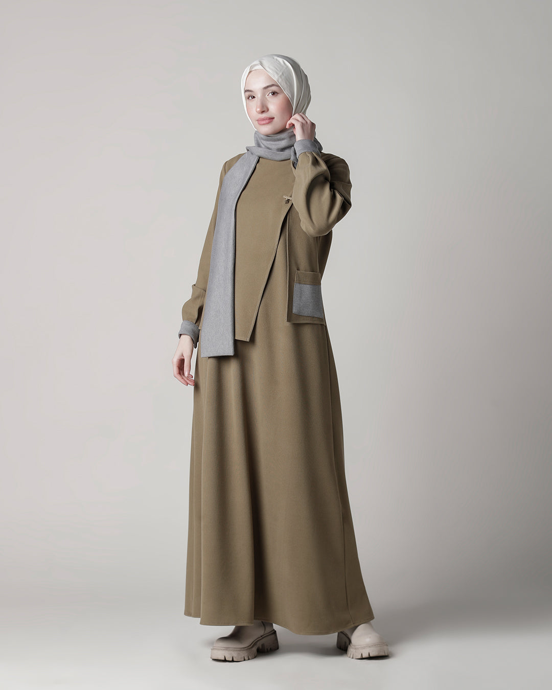 JILBAB with a Touch of Luxury