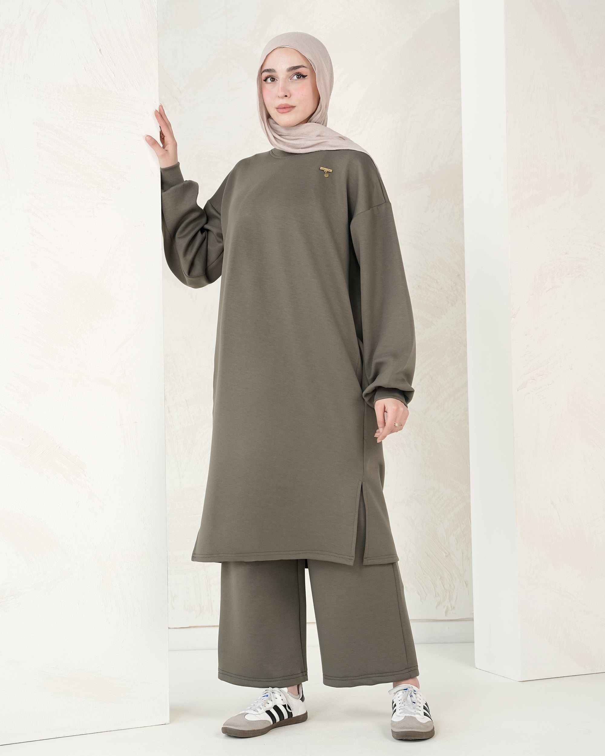 Modest two-piece women's set - elegant and comfortable for an everyday ...