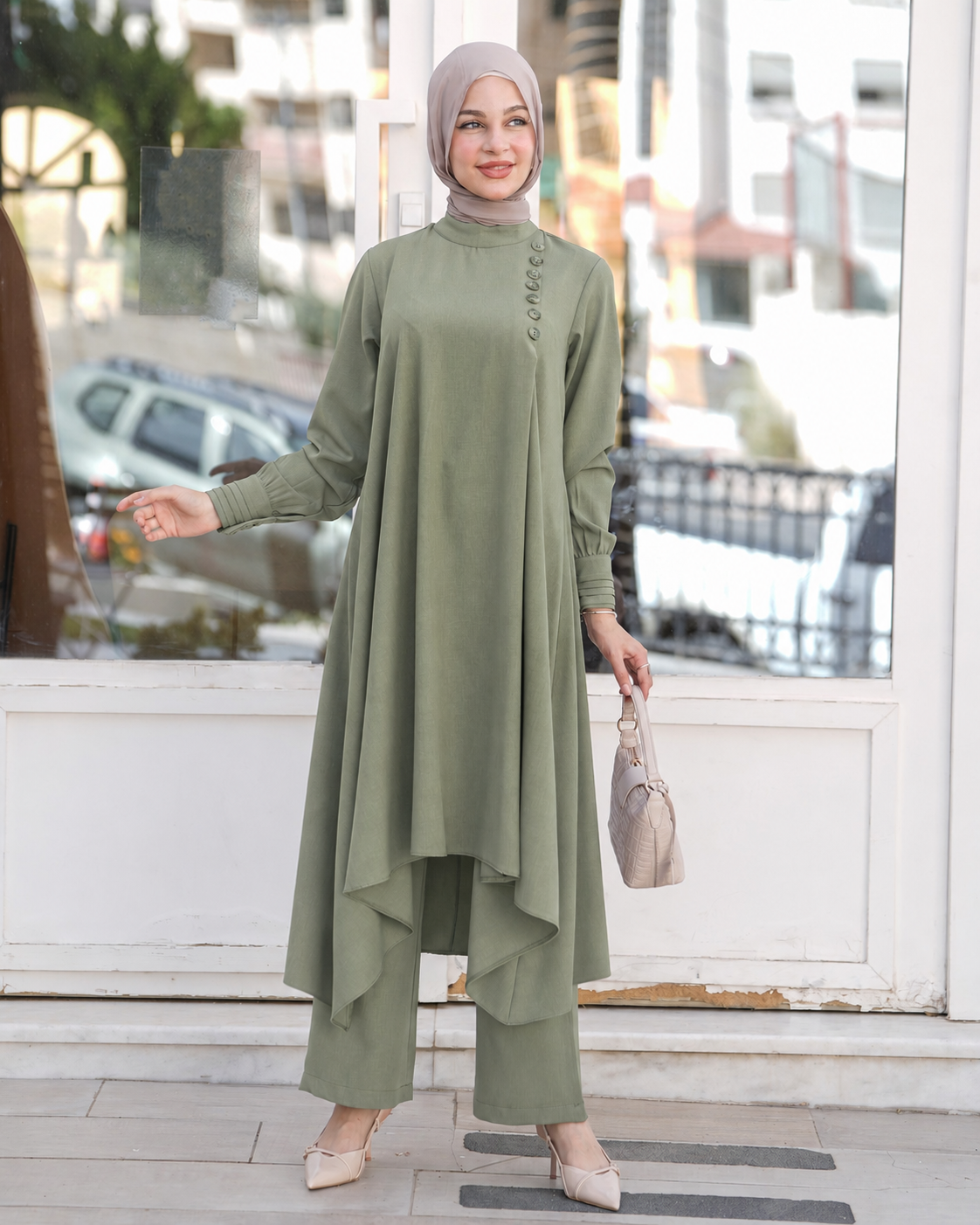 Elegant Two-Piece Set with Soft Details:11280