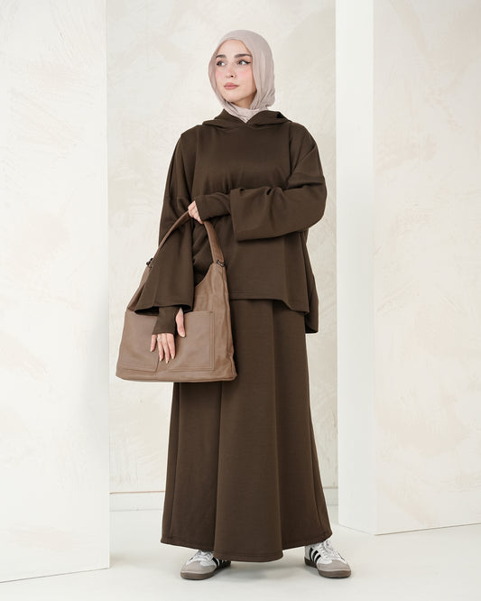 If you’re looking for modest and chic Ramadan wear or a comfortable and elegant outfit for iftar gatherings, this set is your perfect choice