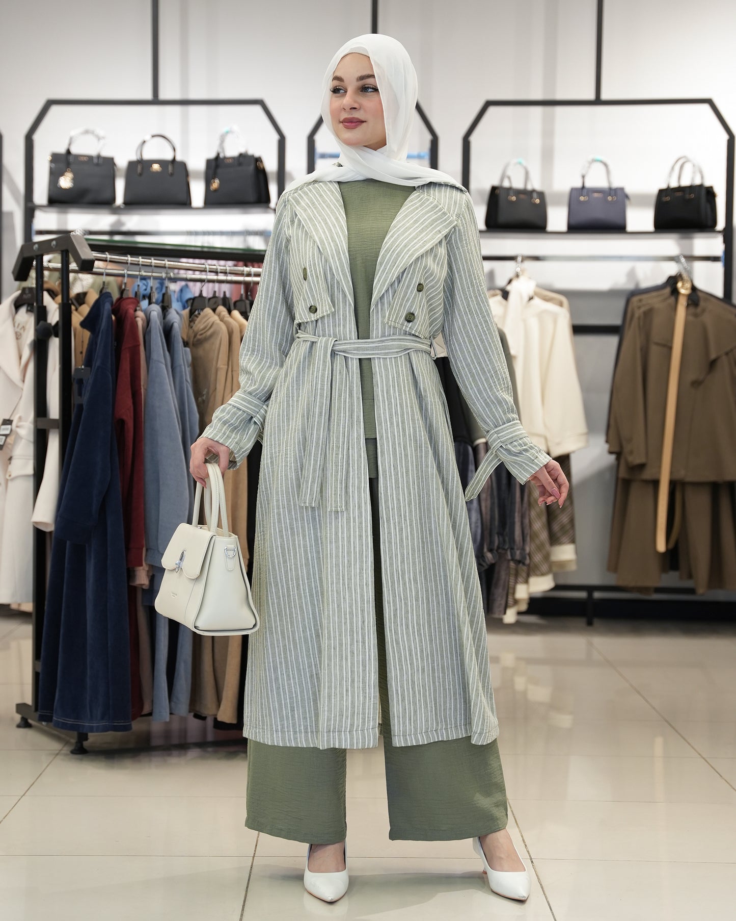 Chic and Stylish Set:9410