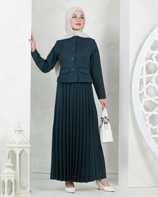 Elegant Pleated Dress Two-Piece Set:10960