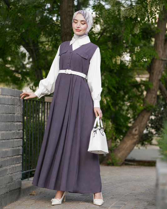 Elegant Long Dress with Classic Belted Design:11260