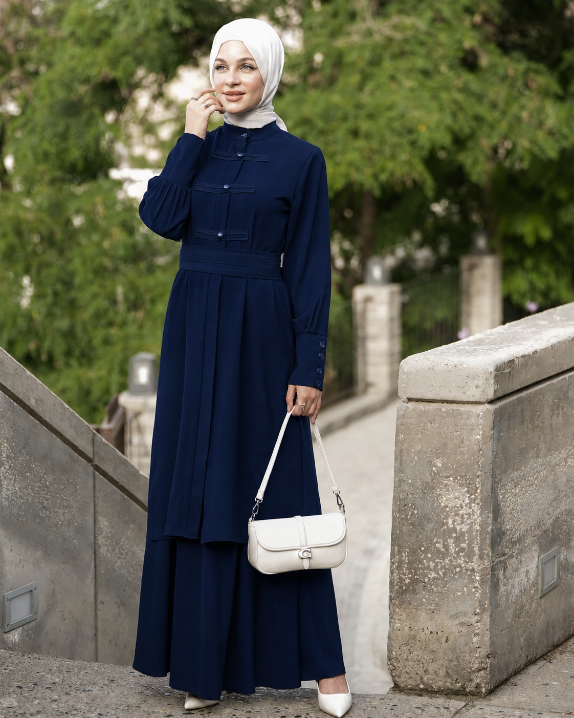 Elegant Skirt Set with Refined Details:11430