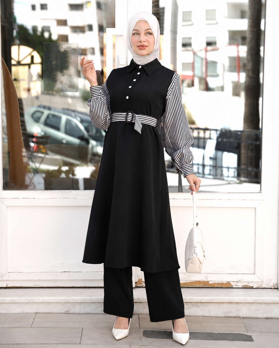 Elegant Dress with a Modern Touch:11510