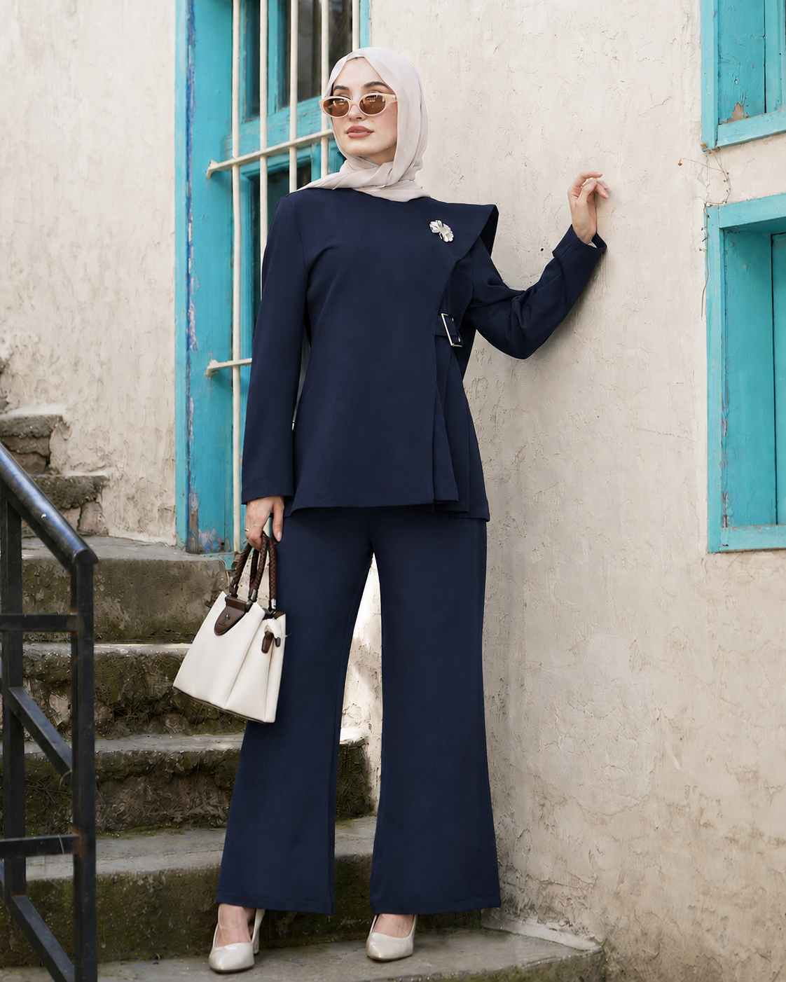 Elegant Modest Two-Piece Set with Modern Details:11480