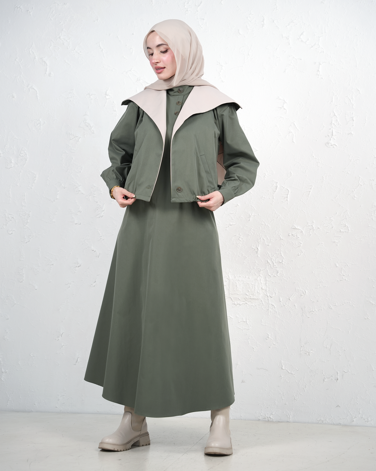 Long Dress with Wide-Collar Cropped Jacket - Olive