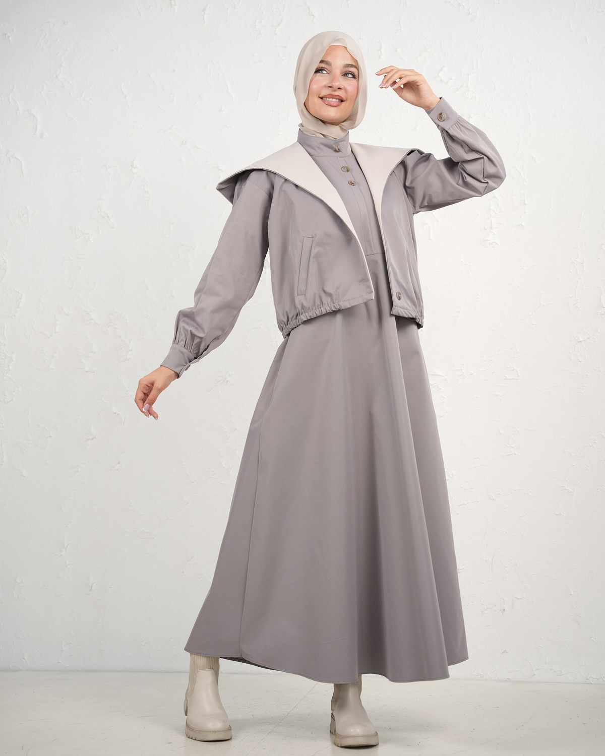 Long Dress with Wide-Collar Cropped Jacket - Grey