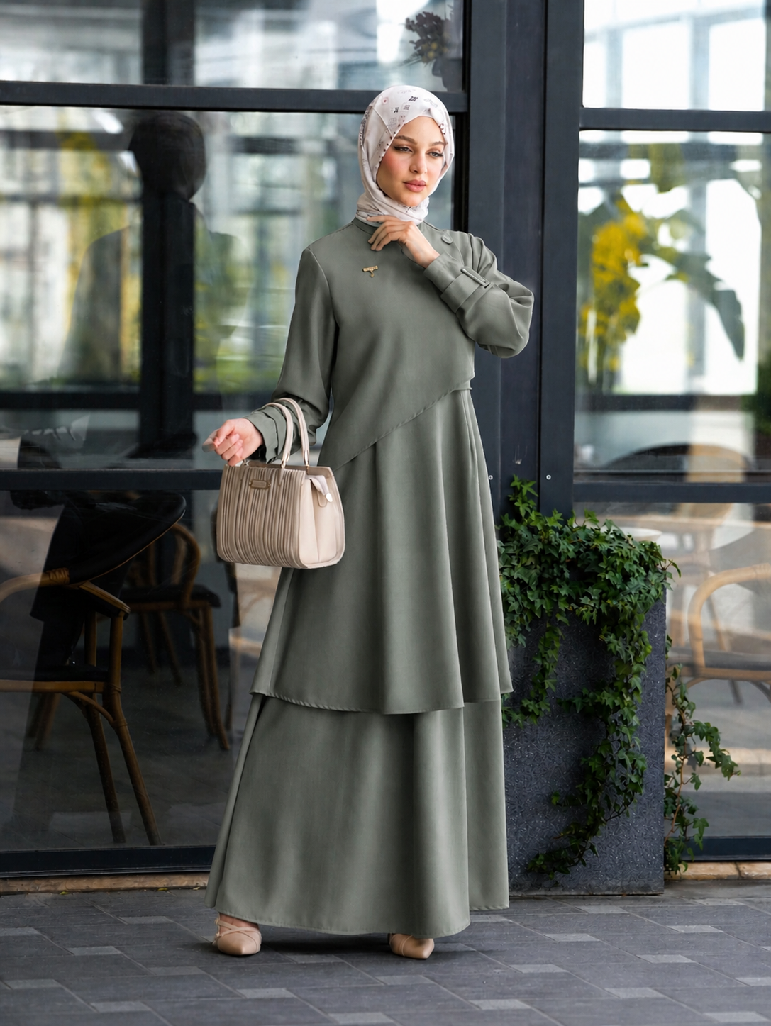 Elegant Modest Set with Modern Design:11170