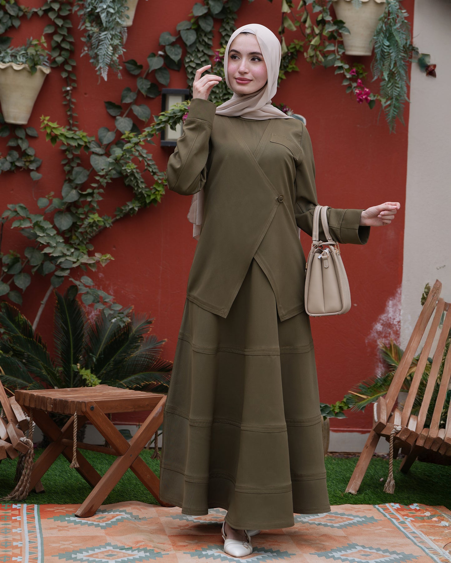 Elegant Two-Piece Skirt Set for Eid:10820