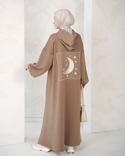 Long Top & Pants Set  Flowy, comfortable design with a touch of elegance  Perfect for Ramadan gatherings and daily outings